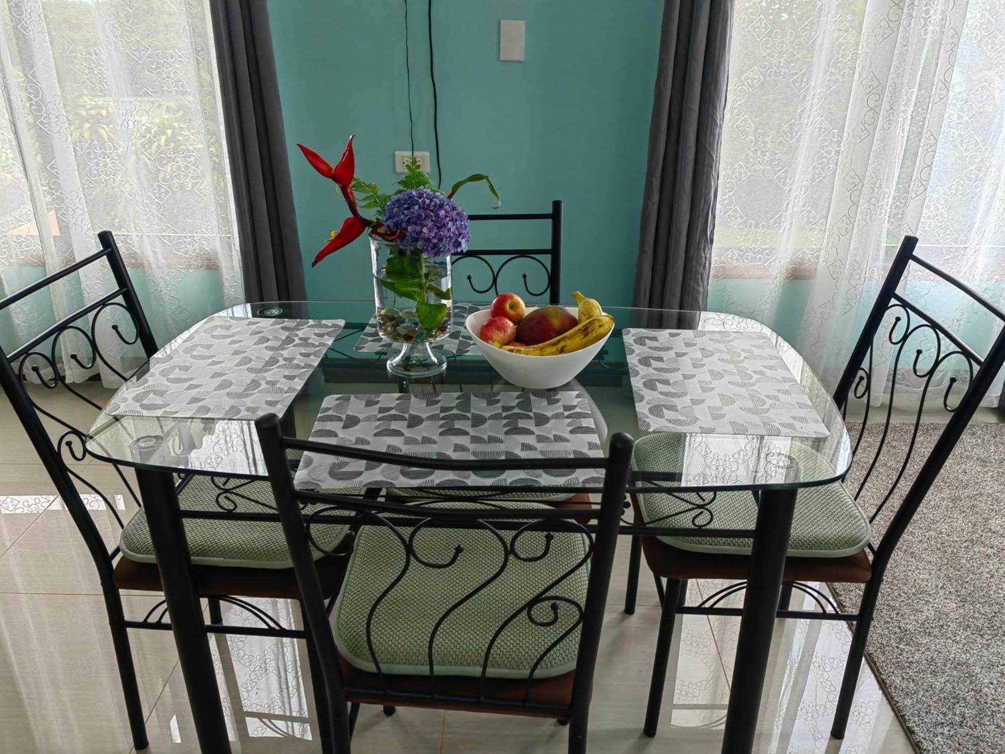 Monteverde House Room photo